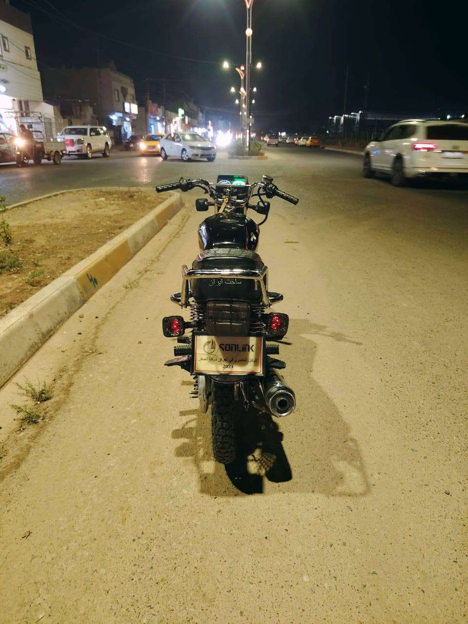 س ع دراجه للبيع 23 كبس مامفتوح دراجه جاهزه كهربائيات كلها شغاله نص هندر محرك اخرس اني مكلف بل نشر *********** رقم صاحبها
