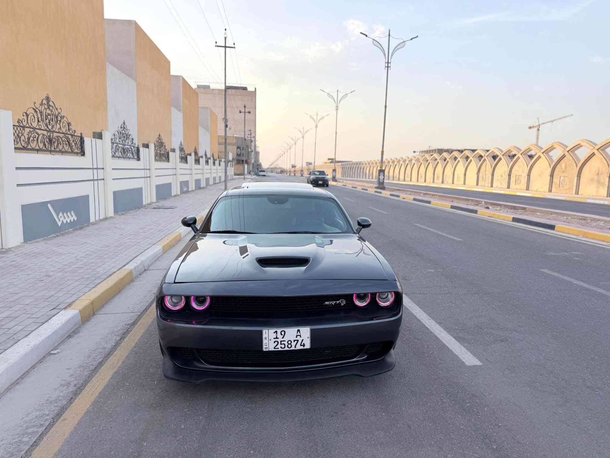 السلام عليكم 
جالنجر sxt فول مواصفات فتحه كشنات جلد 
كشن كهرباء ستيرن كهرباء تدفئه وتبريد كشنات وستيران 
موديل ٢٠٢٣  اخير اصدار 
رقم كربلاء بسمي 
جديده كارتون 
ماشيه ٤٥ 
سياره حادثه فقط بنيد وربع جاملغ بارد 
وبيه جاملغ جه الثانيه تبديل 
سعره ١٥٣ ورقه مال بيع او مراوس
مكانه كربلاء
للاستفسار ***********
