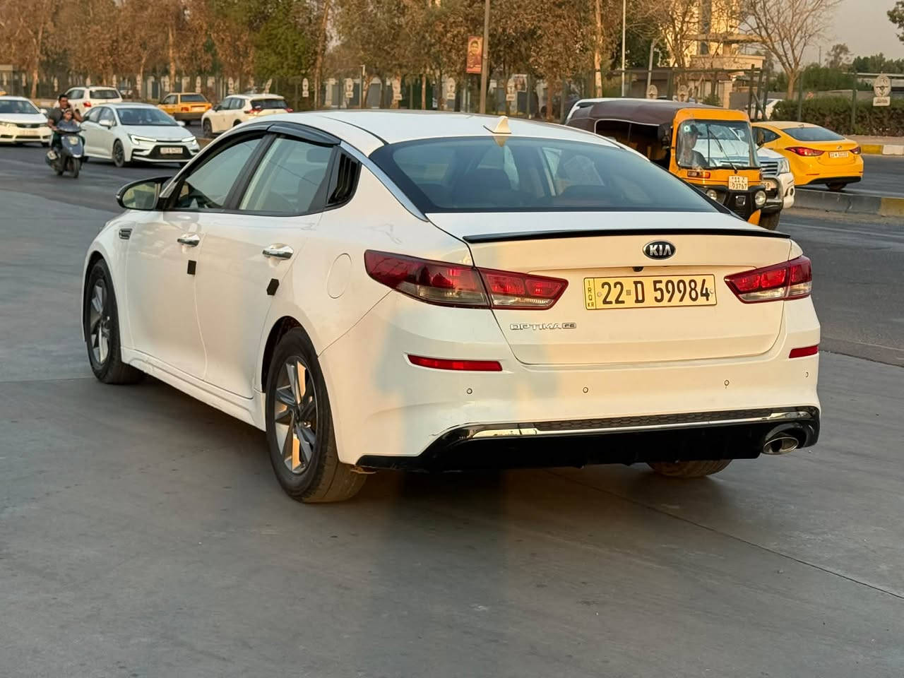 اوبتما 2019 
محرك 2400 
حادث جاملغ خلفي وقبق جنطه فقط 
الباقي مكفول كير ومحرك مكفولات 
صدر نضيف تخم تاير تبريد ثلج 
السياره جاهزه سنويه جديده هزه جديده  
للبيع السعر 108 وبيه مجال بسيط 
مكاني بغداد ***********
