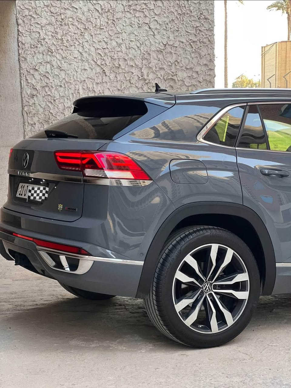 🚘 للبيع فولكسفاغن أطلس كروس سبورت 2022 – Premium R-Line 🔥
✨ الموديل: Volkswagen Atlas 2022

⭐ الفئة: Premium R-Line

💪 المحرك: 6 سلندر 3.6L

❤️ الداخلية: أحمر – سبورت وفخمة

🚙 الدفع: 4×4

🔥 مواصفات عالية وتجهيزات Premium

📌 السيارة نظيفة ومحافظة

💰 السعر: يحدد عند الاتصال

📍 الموقع: بغداد - العرصات 

⭕️السيارة كفالة عامه من البارد والصبغ والتبديل 

حادثه من امريكا غرق لبدايه الباب وكل الكهربائيات وكلشي بيها على الكفالة والشركة نظافة زيرو ومرفق صورة امريكا حد الماء 

📞 للاستفسار والتواصل:

***********

🔑 السيارة مناسبة للعائلة وللي يريد سيارة قوية، واسعة وفخمة بنفس الوقت.

للجادين فقط.
