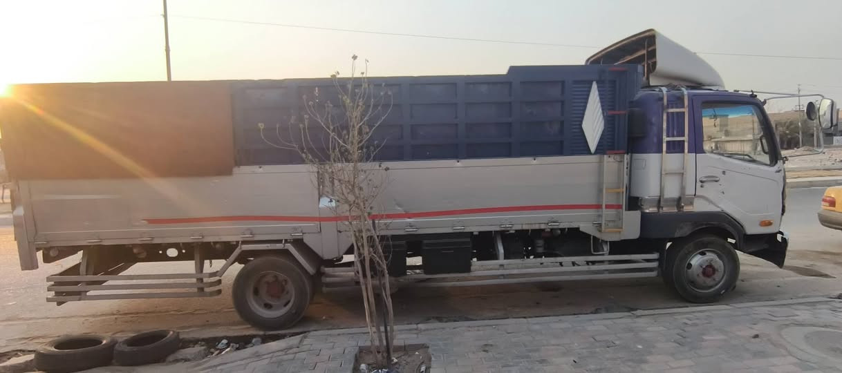 سلام عليكم فوزه البيع مديل 2000
رقم نكليزي أنبار تفاصيل وتصل على رقم 
***********
