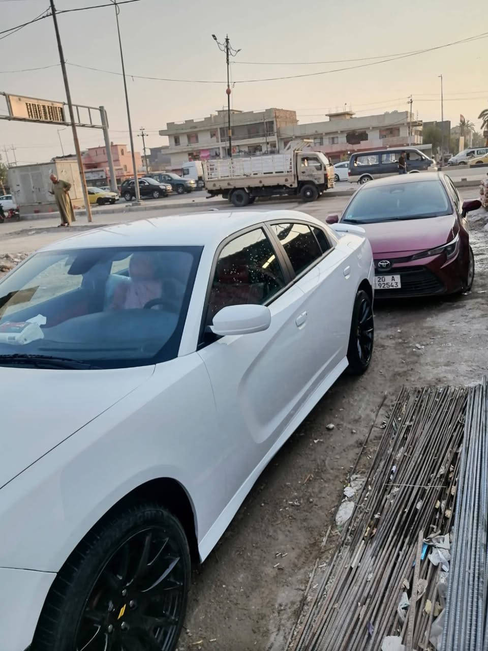 السلام عليكم جارجر وارد امريكي ماشيه 150الموديل 2019 رقم اربيل السيارة موضح صور حادثها بامريكا محدثه SRT السيارة مالت بيت ما مشتغله خط مكان ديالى رقم ***********السعر 190وبيها مجال قليل
