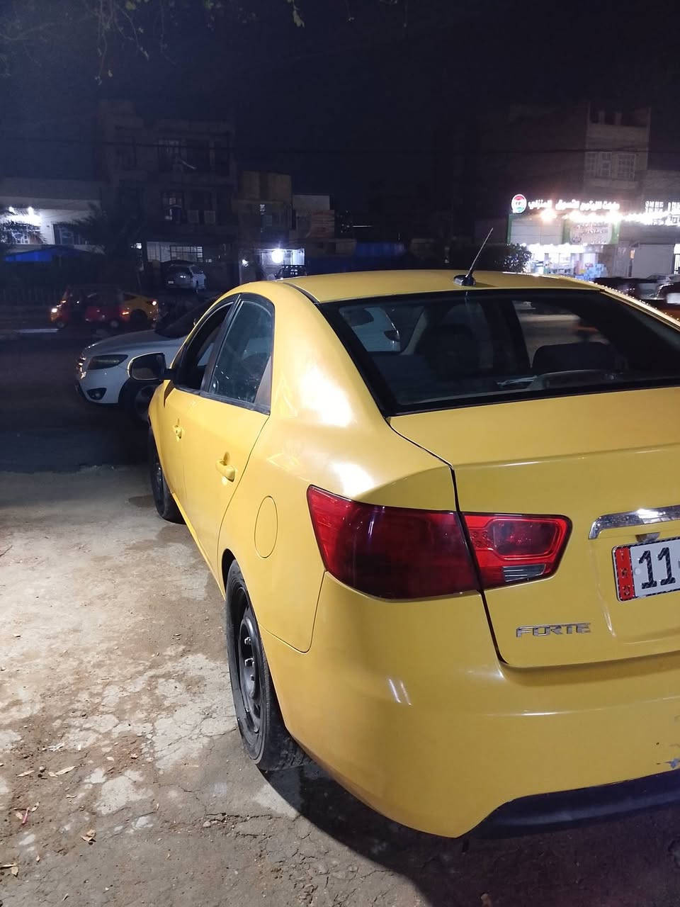 كيا فورتي 2011 وارد امريكي حادثهه جدا بسيط صدر. جديد تخم تاير تبريد سياره جاهز السعر 80ورقه 
***********.  العنوان حي اور
