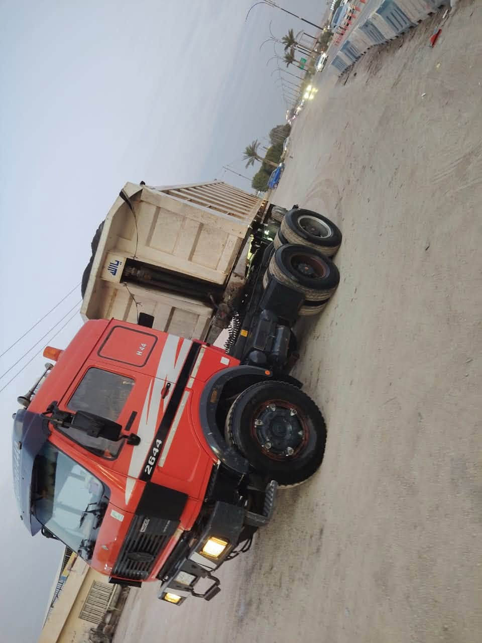 موديل 92
اصل تك ومطوله
مجموعه نص جي اف
مكينه 44
كير 160
مكفولات
العربانه
ماموت حداديه ذرعه 32 م 
مكفوله
السعر 400 ورقه
***********
