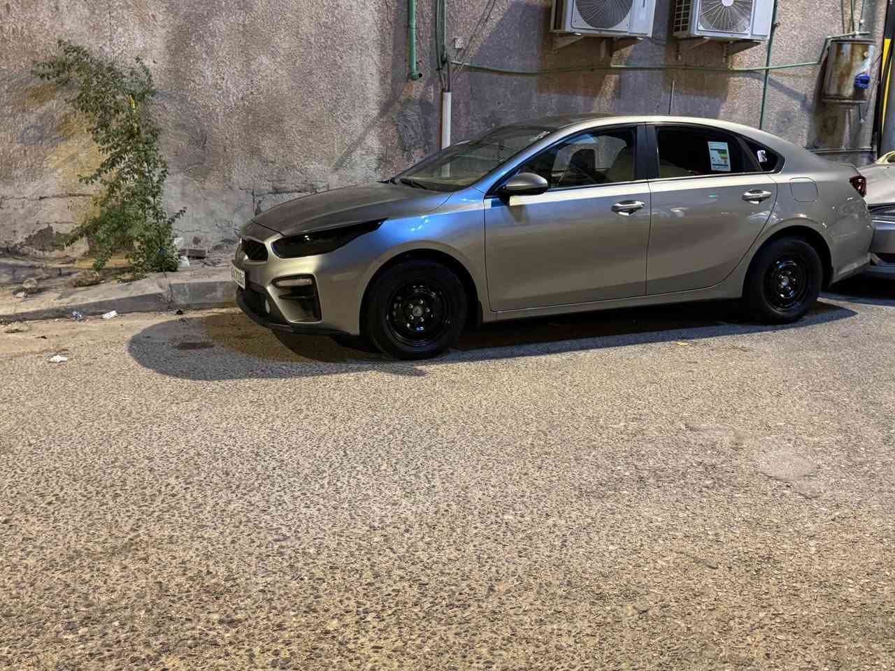 سيراتو خليجي • ١٦٠٠ • ٩٠الف