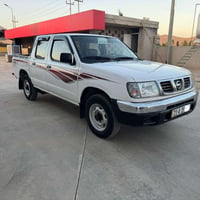 نيسان بيكاب • ٢٠٠١ • باور