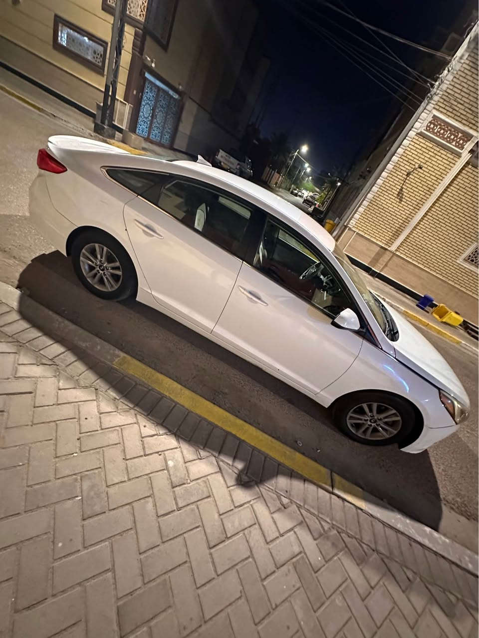 للبيع او مراوس سونانا وارد امريكي ضرر خفيف بدون ايرباك رقم ذي قار حرة تحويل بالبصرة مشروع وطني 
السعر 105 
للاستفسار الاتصال *********** البصرة, العراق
