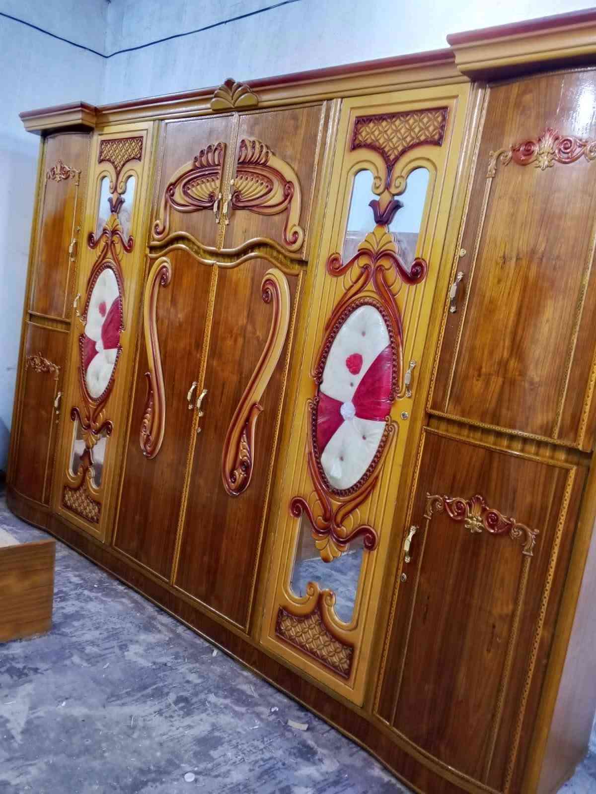غرفة عرسان • ست أبواب • موديل حديث