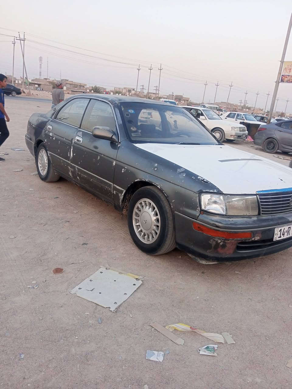 السلام عليكم سياره بطه كفاله عامه من العيب الشرعي رقم بصره انجليزي تحويل مباشر مكينه كير جدد سياره جاهزه عاوزها بس رشه الصبغ كفاله من الضربه والقص والنقل جثه ولصوليات والتحويل والغرامات السياره مال جناي سعر 38 وبيها مجال للشراي مكان السياره البصره ***********
