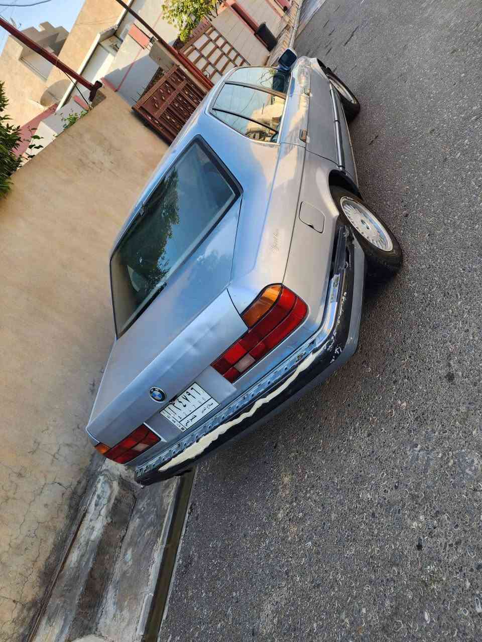 بي ايم ٧٣٥ موديل ١٩٩٤ سياره شرط لا ضرب ولا صبغ ولا معجون فول الفول شرط تحويل وغرامه  بيها فقط ملاحظه الفرو يراد تبديل السياره رقم صلاحدين راعيها موجود بكركوك  مو مشروع وطني سنويه ساقطه من ٢٠١٩ وكير ومحرك وصدر شرط *********** كركوك, العراق
