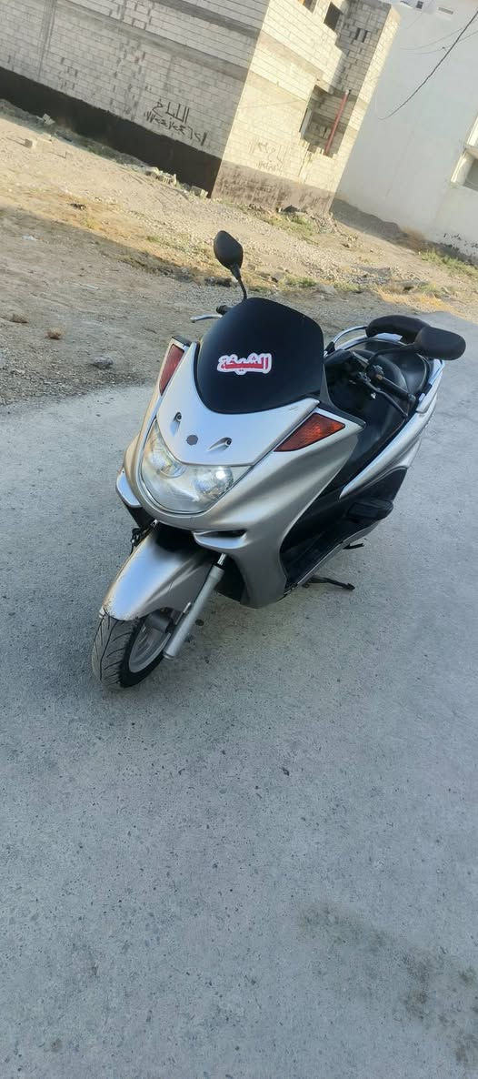 ياماها ماجستي للبيع 🏍️
ديالى - دلي عباس
حالة جيدة | 250cc
اتصل:  ***********
@إشارة
