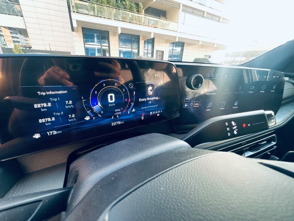 ٢٠٠٠ كيلو وكالة المنصور ٢٠٢٤ مواصفات LT الخليجية مع بانوراما + تضليل اربيل
جديدة جداً ومكفولة مع ضمان الشركة
السعر ٤٠ الف دولار
سعر الشركة ٤٢ الف دولار ماعدا تعقيب المعاملة والتضليل..
***********
