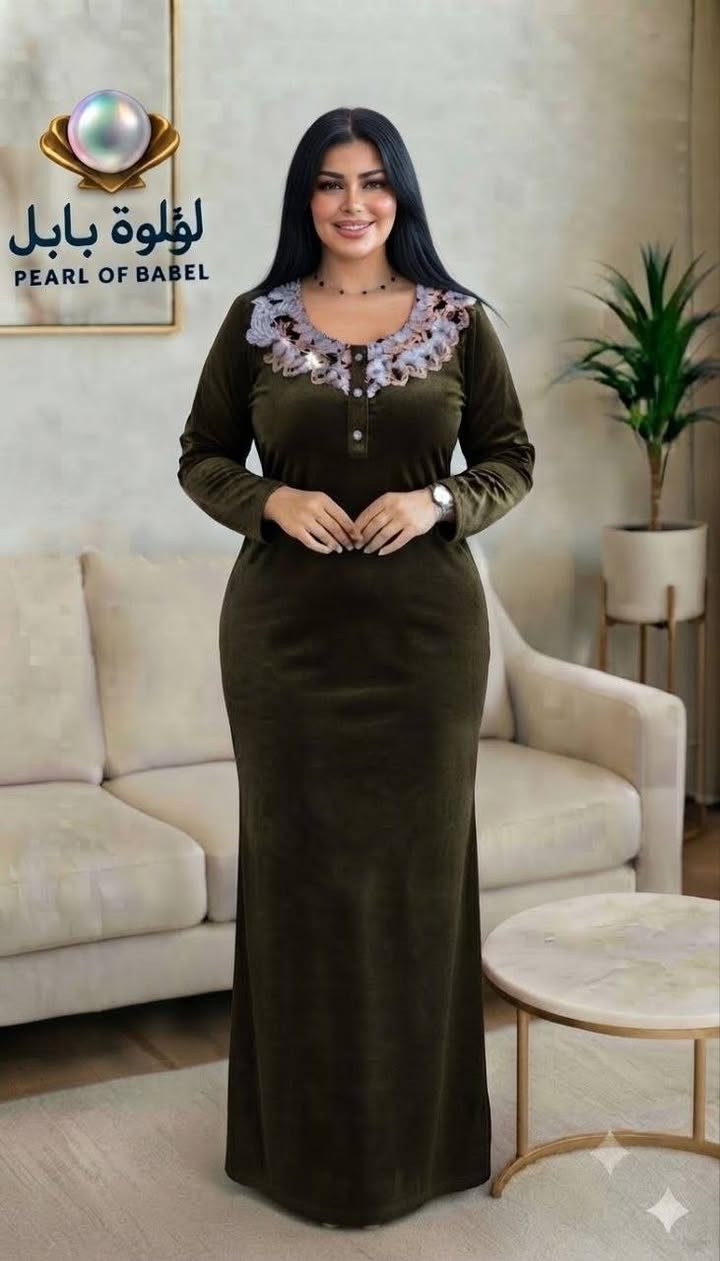 https://t.me/Barbyoi
للحجز والاستفسار واتساب ***********

نص مكتوب في الصور:
- فستان مخمل مع تطريز أنيق M L XL 2XL
- Sizes Available خياطة زمرد اناقة .. بكل تفصيلة L XL 2XL
- لؤلؤة بابل PEARL OF BABEL