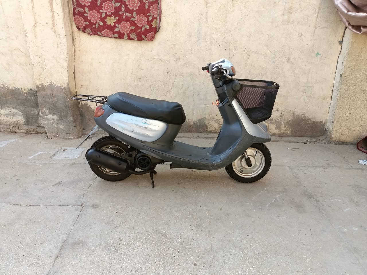 دراجه منغولي للبيع نضيفه مكينه ناعمه شلعه قويه كهربائيات كله شغاله دراجه خير من الله حلوه سعره ٣٢٥ وبيه مجال اليريده يجي خاص
