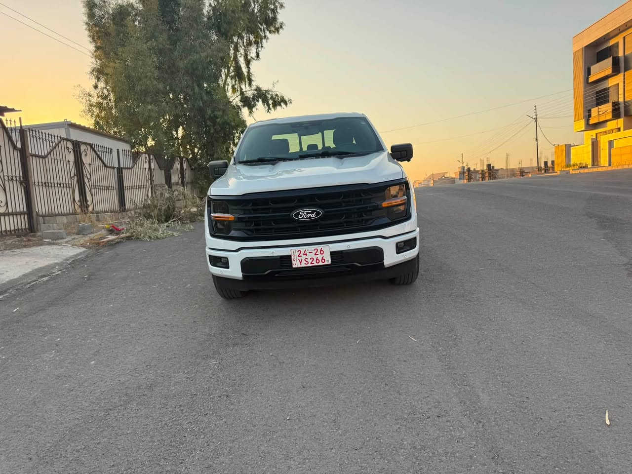 فورد f150 موديل 2024 كلين بدون ضرر شرط الفحص عل كار فاكس 8 سلندر ماشي 48000 مايل للاستفسار 
***********
***********
