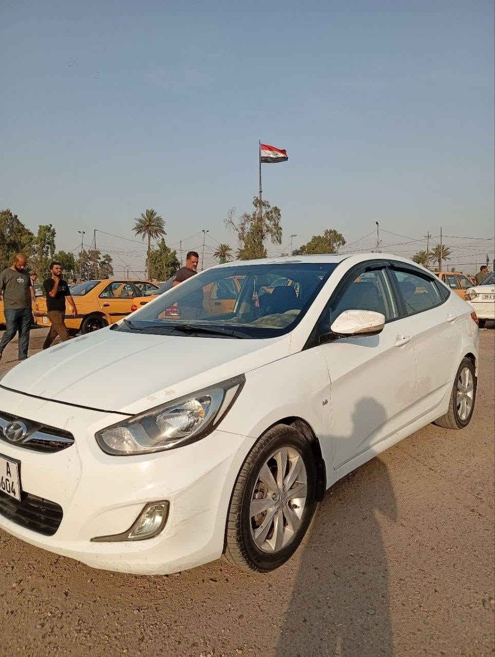 سلام عليكم اكسنت 2012 خليجي
1600 قطرتين مكفول كير ومكينه وتبريد جاملغ امامي مصبوغ أثر شخط و مكانات بارد  فول مواصفات تحويل ثاني يوم
ملاحضه: فيت بم ضعيف بي خربطه مامتفرغله ابدله
مكاني الحبيبيه      السعر 88 وبيها مجال للشراي
***********

