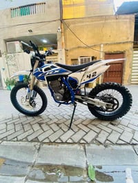 للبيع قفاز🔥 CRX 300cc دراجه نضيفه وكامله شلعه ومعدل شك الكاع طيران مكي...