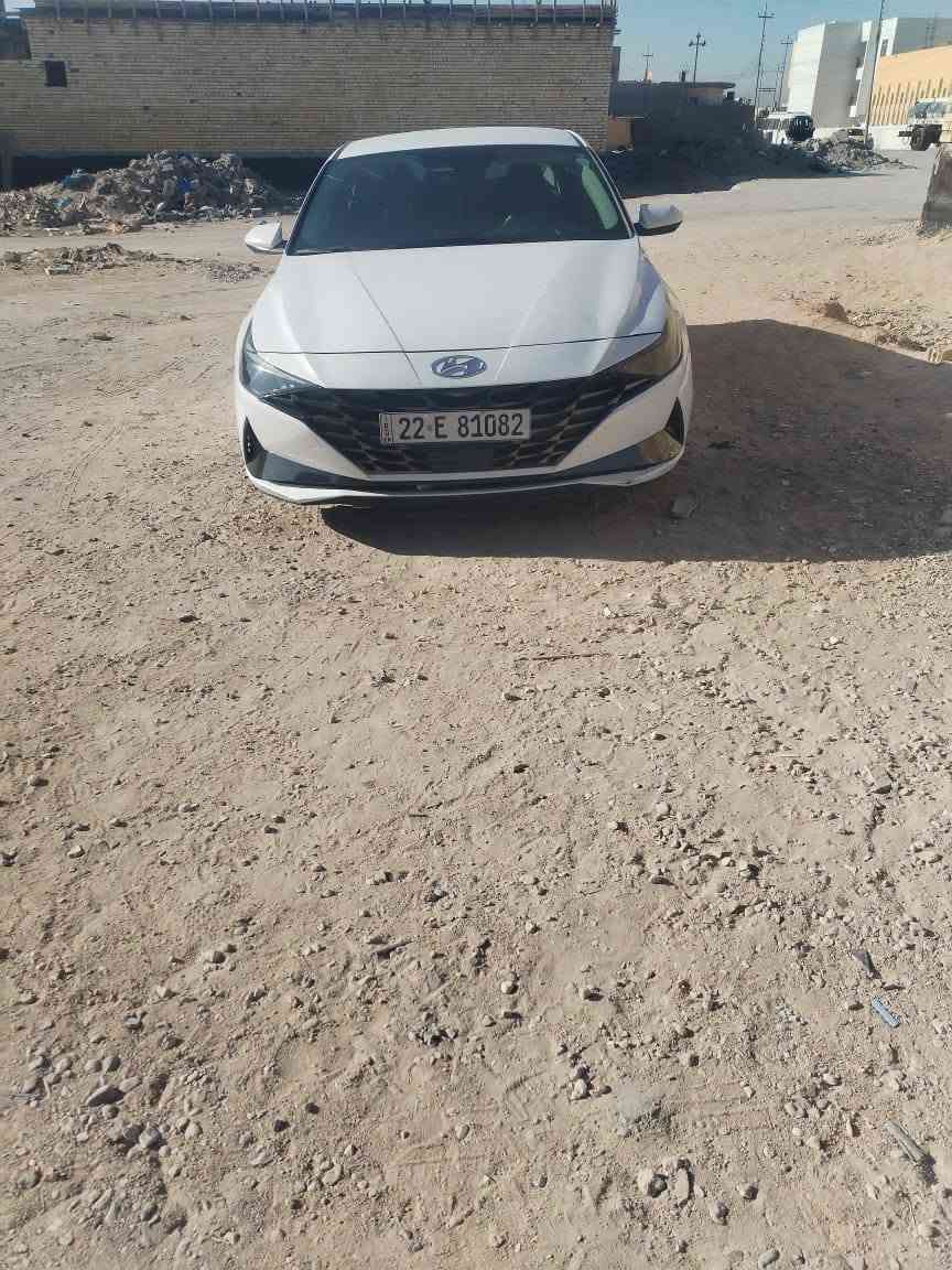 النترا امريكي موديل ٢١  كما موضح بالصور الحادث ب السونار بدون دواخل
ماريد اطول ب الكلام الموصفات معروفه 
السعر ١٣٠ وبيها مجال بسيط تريد تحويل تريد وكاله خادم
غير متواجد على نت 
اتصل ***********
