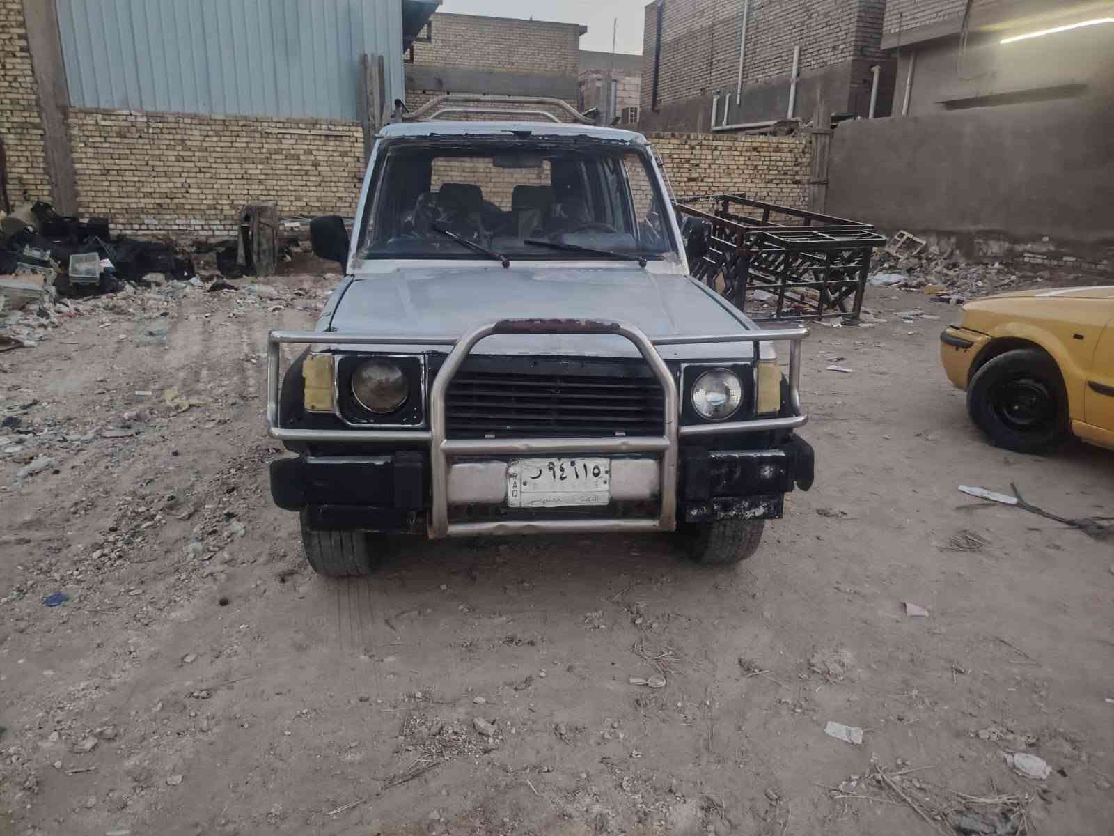 السلام عليكم للبيع باجيرو مديل 1991
محرك أوكير ونجي بك ماكو كهربايات شغاله حداديه جديده تخم تاير جدد السعر 20وبيه مجال مسئول عن سرقه اوطلب التواصل اتصل *********** بيعه ومراوس مراوس اوبيا
