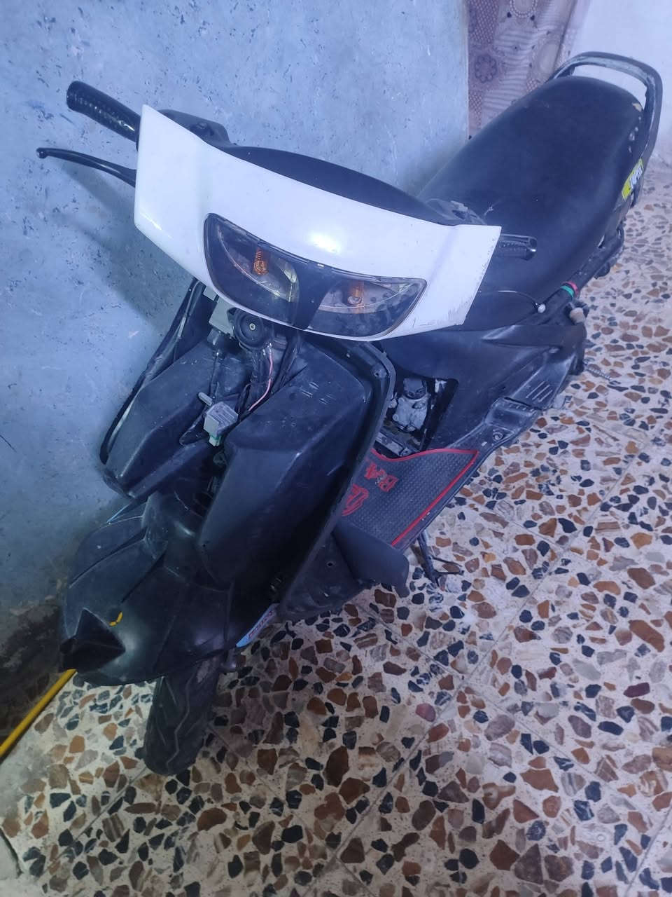فراشه نضيفه كله شغاله سعره 350وبيه مجال بسيط مكاني النجف حي العسكري مدارس ***********
