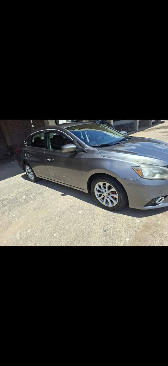 🔥 للبيع نيسان سنترا 🔥
🚘 Nissan Sentra SV 2019
 🔹 محرك 1.8 لتر
 🔹 أوتوماتيك CVT
 🔹 لون نفطي
 🔹 رادار أمامي وجانبي
 🔹 بصمة تشغيل
 🔹 فتح وغلق الأبواب والجنطة بالبصمة
 🔹 نظام قيادة Sport / Eco
 🔹 مقود كهربائي
 🔹  تبريد وتدفئة لمس
 🔹 شاشة لمس
 🔹 داخلية نظيفة ومرتبة
 🔹 اقتصادية بالوقود
 سيارة مرتبة ومواصفاتها حلو وارد امريكي3N1AB7APOKY221063
حادثها بامريكا قطعة واحد جاملغ السكن (عكس السايق ) و بكوردستان  باب ورا السايق مصبوغ وشبر معجون عندي صور الحادث للمصداقية وباب سايق مبدل بلادي مو صبغ السيارة ابيعها بشرط نظافة المحرك والكير مكفولين حجر بيئة موجود كامل ولا كلوب شغال ولا دينار تحتاج مصرف   سنوية جديدة هزة جديدة شرط تحويل باسمك سعرها 113 ورقة متواجد باربيل 
*********** أربيل, العراق

نص مكتوب في الصور:
- S25+