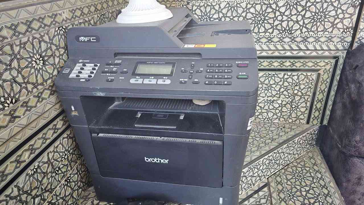 للبيع سعر 125 الف ***********
