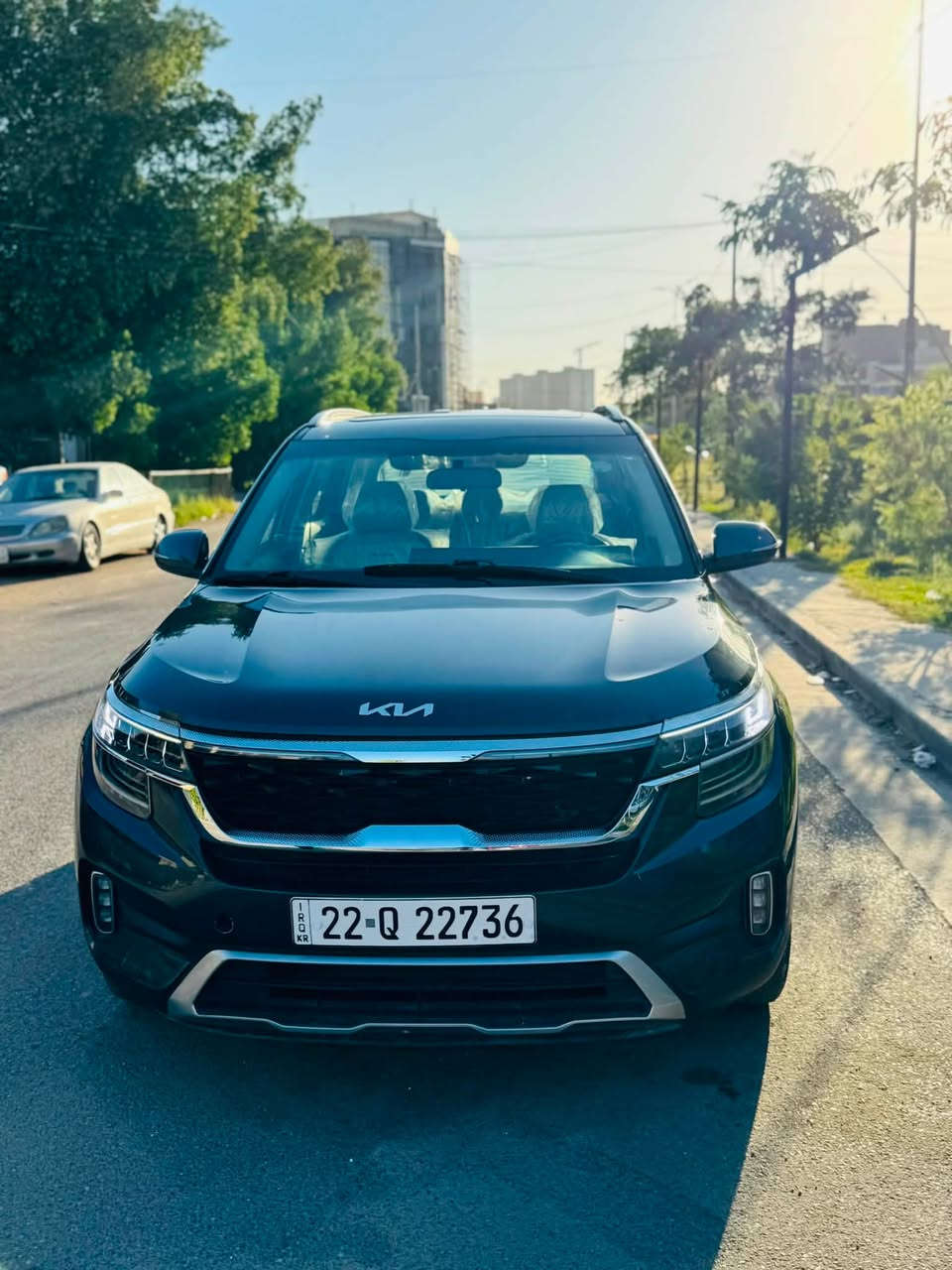 سلام عليكم للبيع كيا سيلوس GT-lien موديل 2023 فول مواصفات واحد ع واحد السياره ماشيه 29الف كيلو خليجي السياره هندي …بيها قطه وحده بنيد امبدل وكاله وشبر ب جاملغ اليسره  بدون لغود ولا شواصي كفاله مكاني بغداد 
 
موصفات السياره 
1_بصمه 
2_فتحه 
3- شاشه كار بلي 
4-تحكمات ستيرن 
5-تثبيت سرعه 
6-سته انضمه قياده 
7-قطعين تبريد 
8- لاياتتت زينيوني عدد5
9-LED 
10-مري شفت 
11-ابواب بصمه ترحيب 
12-تشغيل عن بعد 
13-كشنات مختم GT
14-حساست خلفيه 
15- كامره دواره 
16-ولي كب 
17- تخمً تايرات جديد
18-صندوق كهربائي
للتواصل ع رقمي ***********
