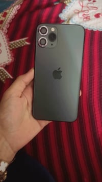 ايفون pro 11 شرق اوسط نموذج M ذاكرة 256GB بطارية 74   جهاز مال بنيه اس...