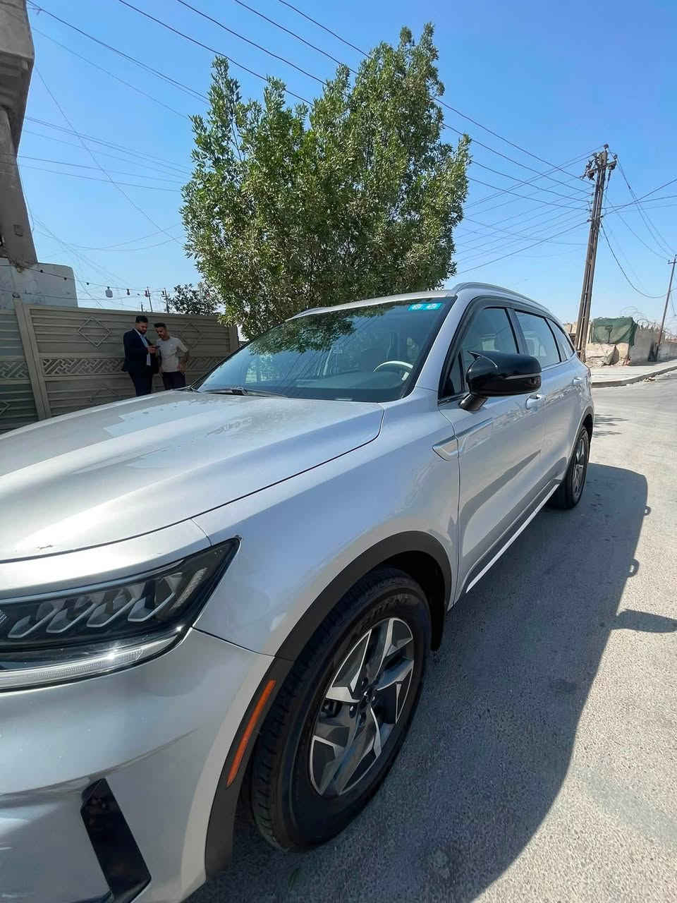 KIA SORENTO HYBRID 2033
 

كيا سورنتو  هايبرد 2025
المسافة المقطوعه 90k
اللون  سلفر  
محرك. 1600 تيربو هايبرد 
الموديل 2022

                  ======= الاضافات👇👇 ======
   
شاشة كبيره نفكيشن 
 مانع تصادم
مانع انزلاق 
تحديد مسرب .
نقطة عمياء .
تصحيح مسار 
بصمه تشغيل 
بصمه ابواب 
كاميرا خلفيه 
طارة مدفية  
كراسي كهرباء 
كراسي جلد vip منفصل 
كراسي 7 راكب 
مثبت سرعة
تحكم ستيرن
شاحن وايرلس
هاند بريك كهربائي
حساسات خلفيه + اماميه 
حساسات مانع تجاوز 
ويل قياس  19
دفع رباعي 
باب خلفي كهرباء 
اضويه امامي زنون LED
اضويه خلفيه LED
كشافات LED
دفع رباعي 4X4
نظام GPS+خرائط 
كندشن مركزي امامي او خلفي 
وبلوتوث 
مدخل USB+ AUX

🚗🚗حادث السياره كما موضح في السونار  🚗🚗
فقط بنيد وراجع نفسة بارد الباقي مكفول كفالة عامة 
عنوان السيارة بغداد الشعب او بغداد جديدة 
التواصل / 📞*********** ‬

