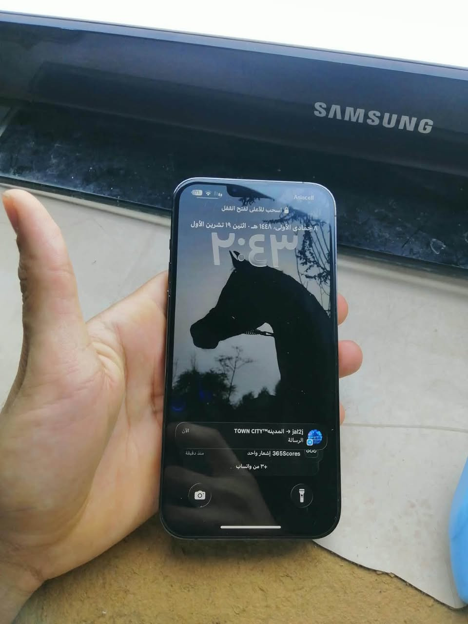 آيفون ١٣ برو ماكس • ١ ت.ب • خلل بالواسع