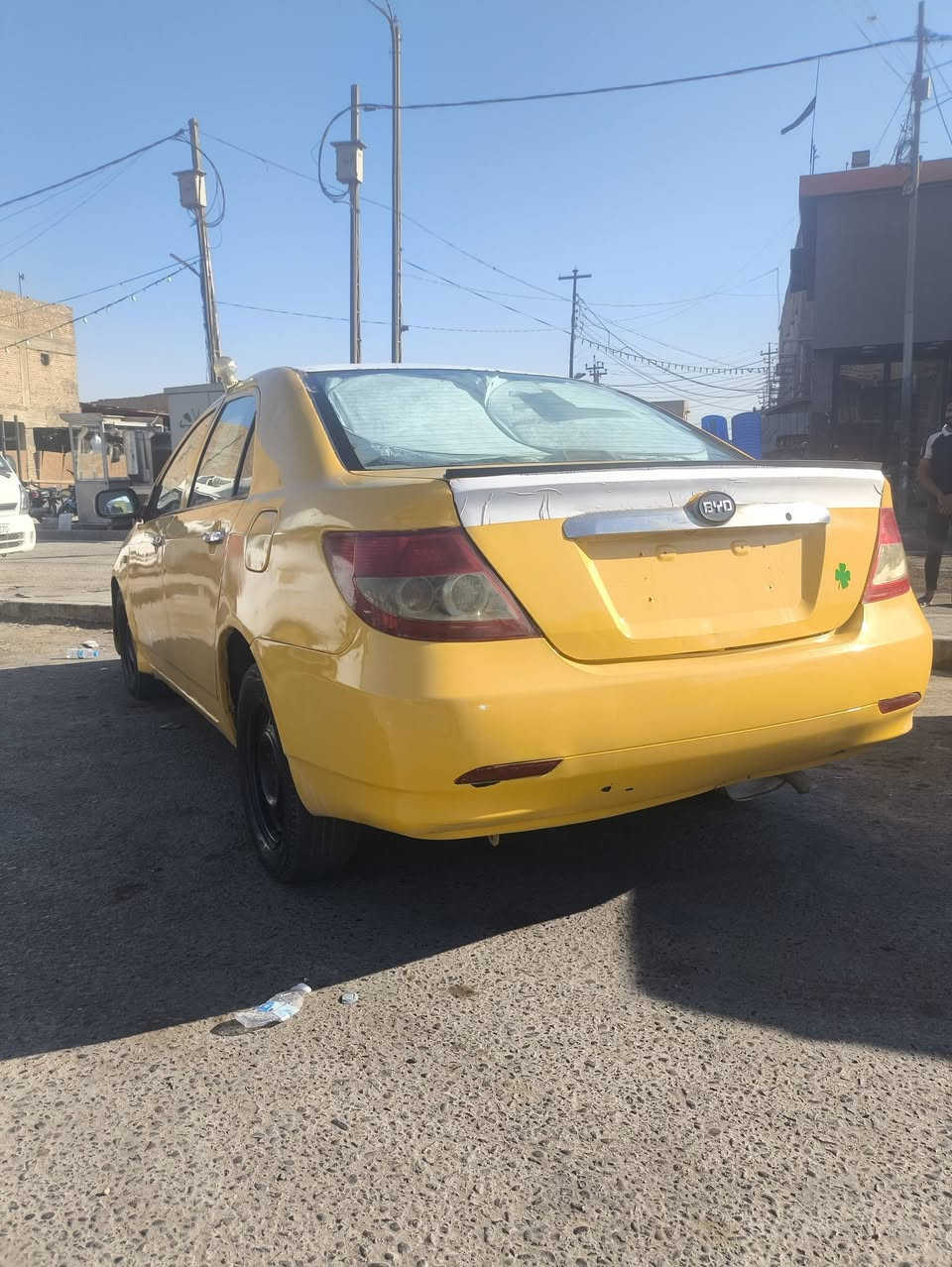 سلام عليكم  ورحمه الله وبركاته 
بي واي دي موديل 11 رقم بغداد سنويه لل30 تحويل مباشر 
مصفره مرور وهيئه 
مكينه لانسر بلاد مكفوله المكينه ناعمه وصافيه 
كير اوتو 
تبريد شغال عوزه بس غاز عده الغاز اتحمل مسؤولية كامله
فتحه سقف كهربائيه 
داخل جديد زلغ مابي 
تخم سماعات اصليات مال سوناتا
مصبوغه عام جديده صبغته 
بيه طخه بجاملغ الخلفي جهت العبري بس بدون دواخل 
للبيع السعر 38 ورقه 
مكاني بابل ناحيه النيل 
***********
***********
