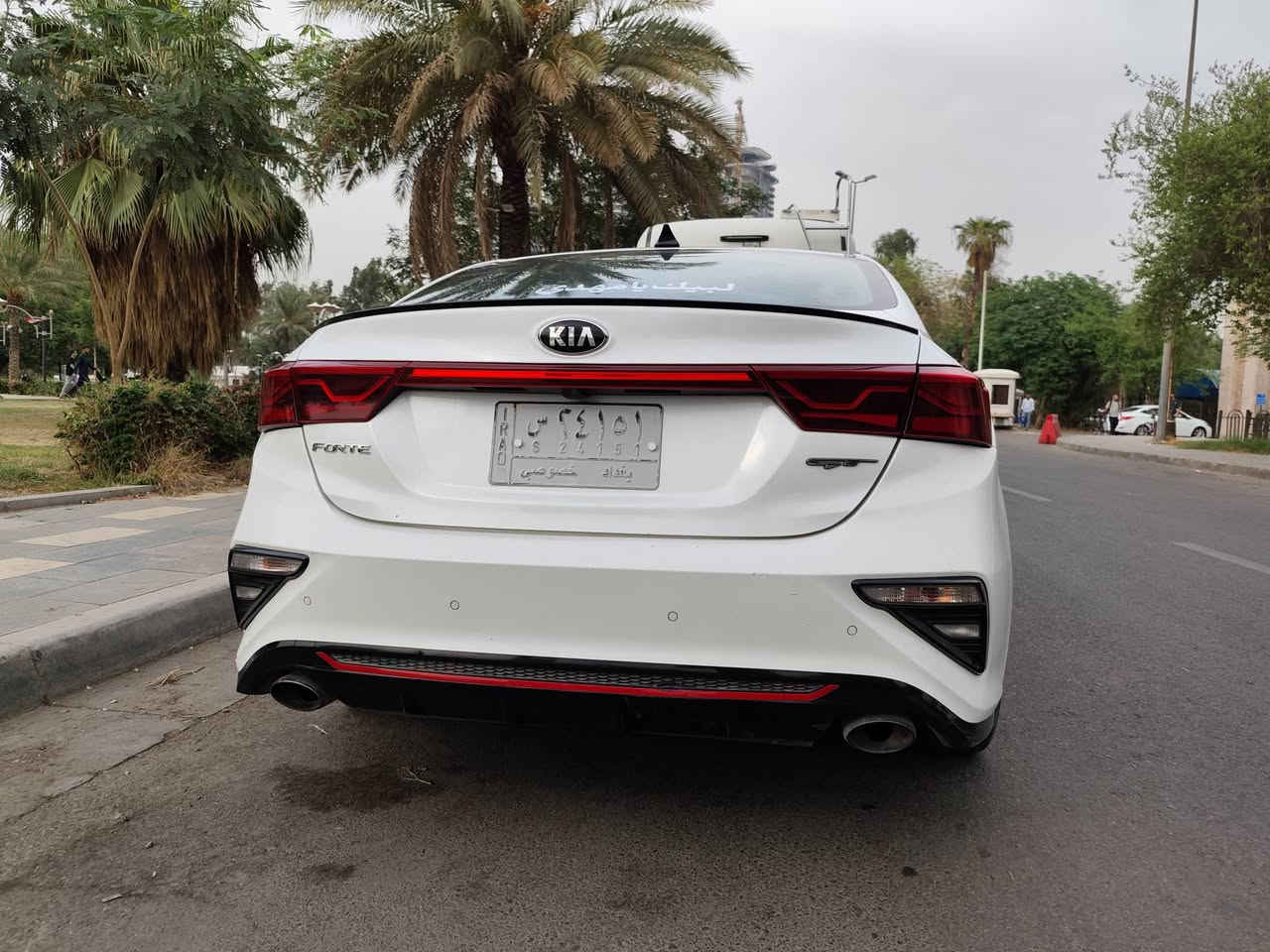 السلام عليكم
فورتي 21 GT فول مواصفات للاخير 
محرك 1600 تيربو طياره 
كير المرغوب DCT 
رقم بغداد معوقين شرط الوكاله 
فول فتحه شاشه كار بلي شفتات ستيرن كشن كهربائي 
تدفئه تبريد كشنات شحن وايرس 
تبريد قطعتين 
دبل كزوز 
مواصفات خنك اعله شي 
حادثهه بنيد بامريكا بدون ايرباك 
وهنا بيهه جاملغ امامي صبغ اثر طخه بسيطه 
بيهه ملاحضات ممسويهن بارد 
ماشيه 100 الف 
كير مكينه تبريد وضع الشركه 
سونار بيهه قديم وي الصور 
مكاني بابل الاسكندريه 
السعر 125 وبيهه مجال عليهه غرامات تنزل من السعر 
اتصال او واتساب ***********
