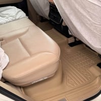 لاندكروز GXR • ٢٠٢٢ • ماشيه 60 الف