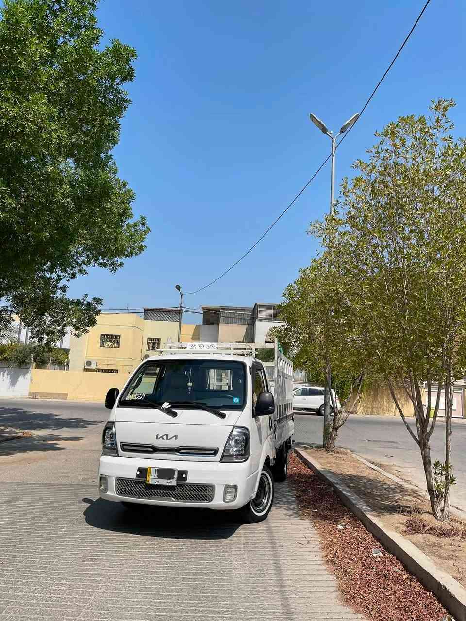 السلام عليكم
للبيع كيا حمل موديل 2022 — شكل 2023

📌 الممشى: 71 ألف كم

 السعر: 146 قفل

السيارة بحالة جيدة مكفوله بأسمي تحويل مباشر رقم السيارة نجف 

محرك 2700 

📍 للاستفسار ***********، مراسلة خاص

عنوان النجف الاشرف.
