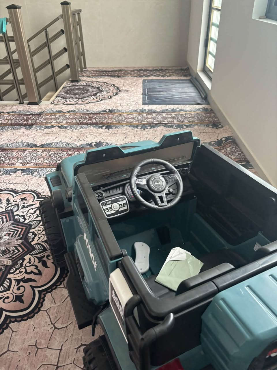 سيارة أطفال • النجف • قابل تفاوض