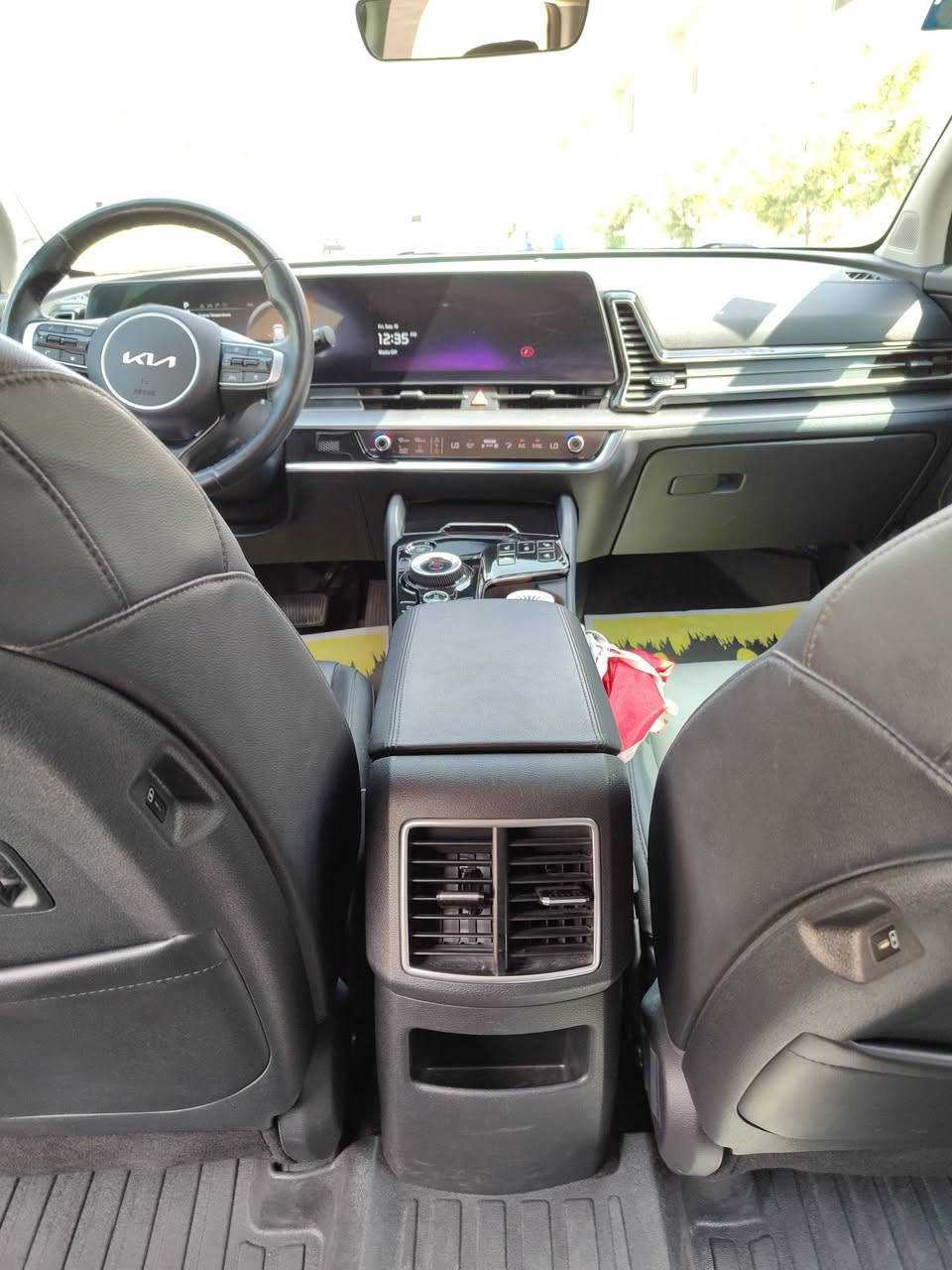 كيا سبورتاج هايبرد SX Prestige 2025، سيارة راقية واقتصادية، مواصفات عالية جداً، واستخدام شخصي.
#يرحم_والديك_اذا_ما_عجبتك_اعبر_المنشور
كيا سبورتاج هايبرد SX Prestige 2025
صور الحادث موجوده 👇 #جميع_الايرباكات_سليمه اتبدل بيها جاملغ خلفي وجنطه والباقي تعديل بارد  مكان السياره بغداد حي الجامعة او ابوغريب شارع الزيتون 
: #السعر💲 210💲 وبيها مجال 
🚘 المواصفات
• هايبرد 1.6 Turbo
• قوة 227 حصان• AWD دفع رباعي
• قير أوتوماتيك 6 سرعات
• #ممشى 22,000 كم فقط
• فتحة سقف بانورامية
• شاشات 12.3 إنچ
• كاميرا 360°
• حساسات أمامية وخلفية
• مراقبة النقطة العمياء
• مثبت سرعة ذكي
• أنظمة المحافظة على المسار
• مقاعد كهربائية
• تبريد وتسخين المقاعد
• تدفئة المقود
• باب خلفي كهربائي
• دخول وتشغيل ذكي
• شحن لاسلكي للموبايل
• Apple CarPlay وAndroid Auto
• إضاءة LED
• جنوط 18 إنچ
• نظام صوت Harman Kardon
• أنظمة أمان ومساعدة قيادة متقدمة
📌 VIN: KNDPXCDG9S7206026
السيارة نظيفة وممشاها قليل  وجاهزة 
***********
