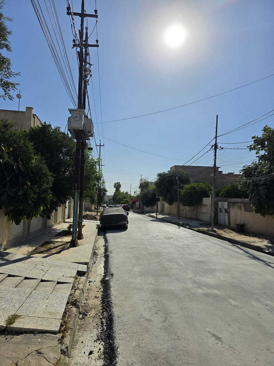 دار للبيع في حي البريد 301 م قديم طابقين صالح للسكن الواجهة 10.5 م شروق ابتدائي معزول بدرج خارجي .
***********
***********
عقارات صفوة البيت حي المصارف قرب جامع سعدي مهدي
