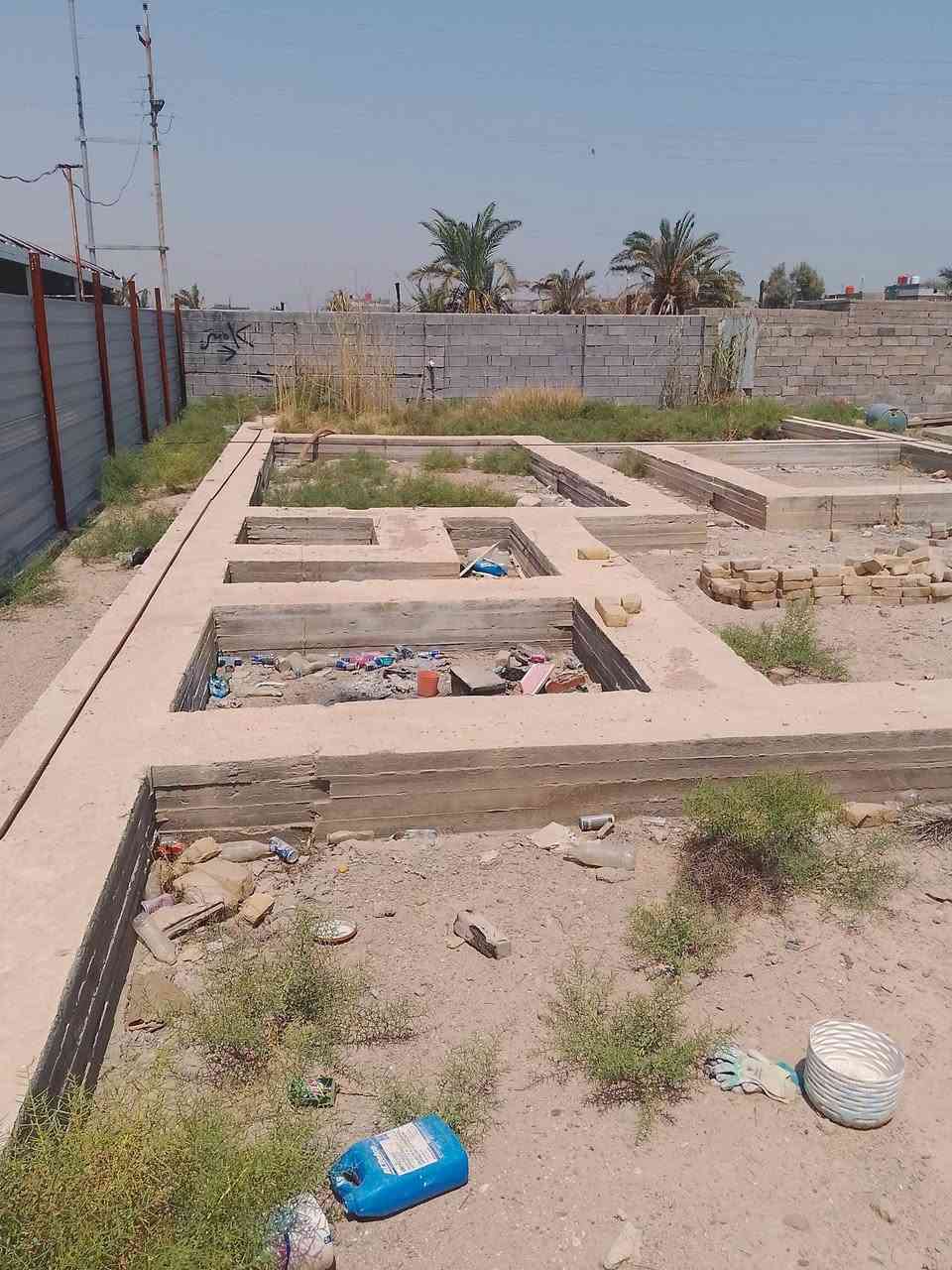 يا الله قطعه وقف سني اصولي مسجله باسمنا مساحه ٣٠٠متر واجهه ١٢نزال ٢٥ حمدان كوت الصلحي السعر ٥٠ بيها بتلو شارع تبليط ماي كهرباء كافة الخدمات للاستفسار خاص او واتساب *********** بيع مستعجل
