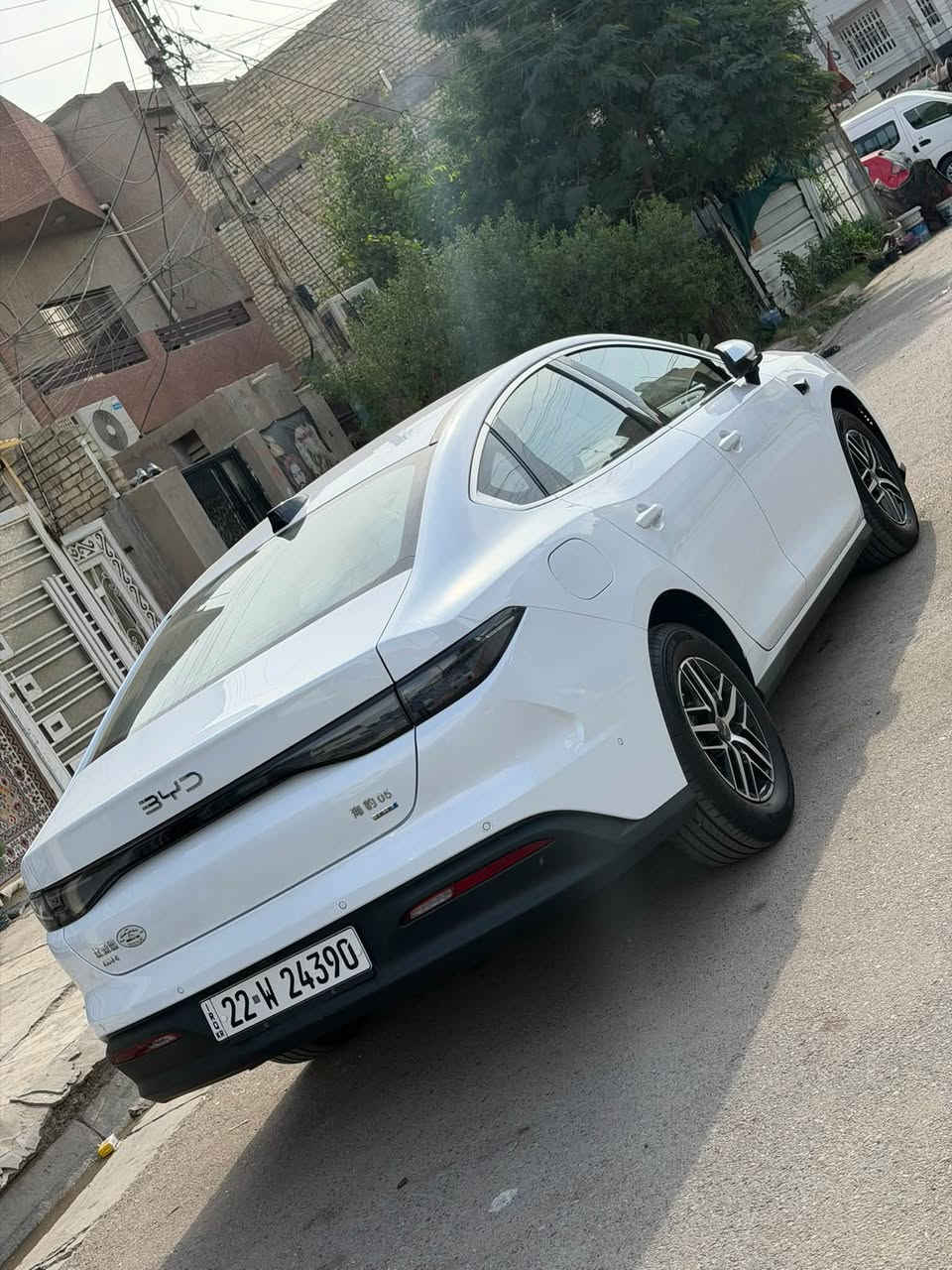 بي واي دي • ماكو تفاصيل