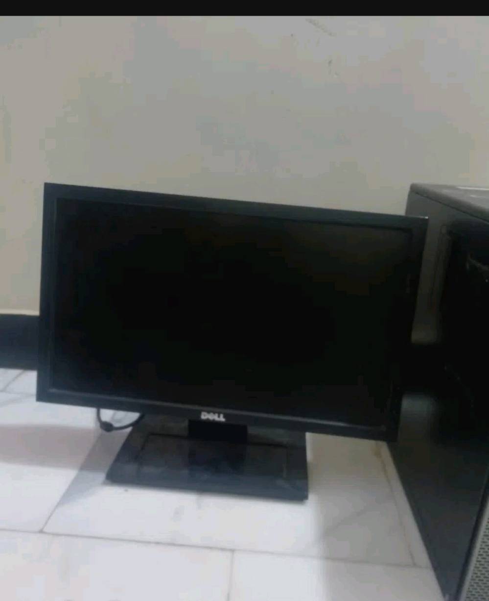 ويندوز 7 • جيل i3 • شاشة ديل