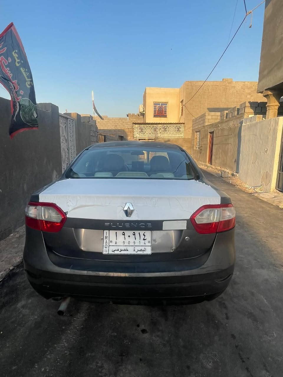 رينو فرنسي • ٢٠١٥ • ماشيه ١١٤ الف