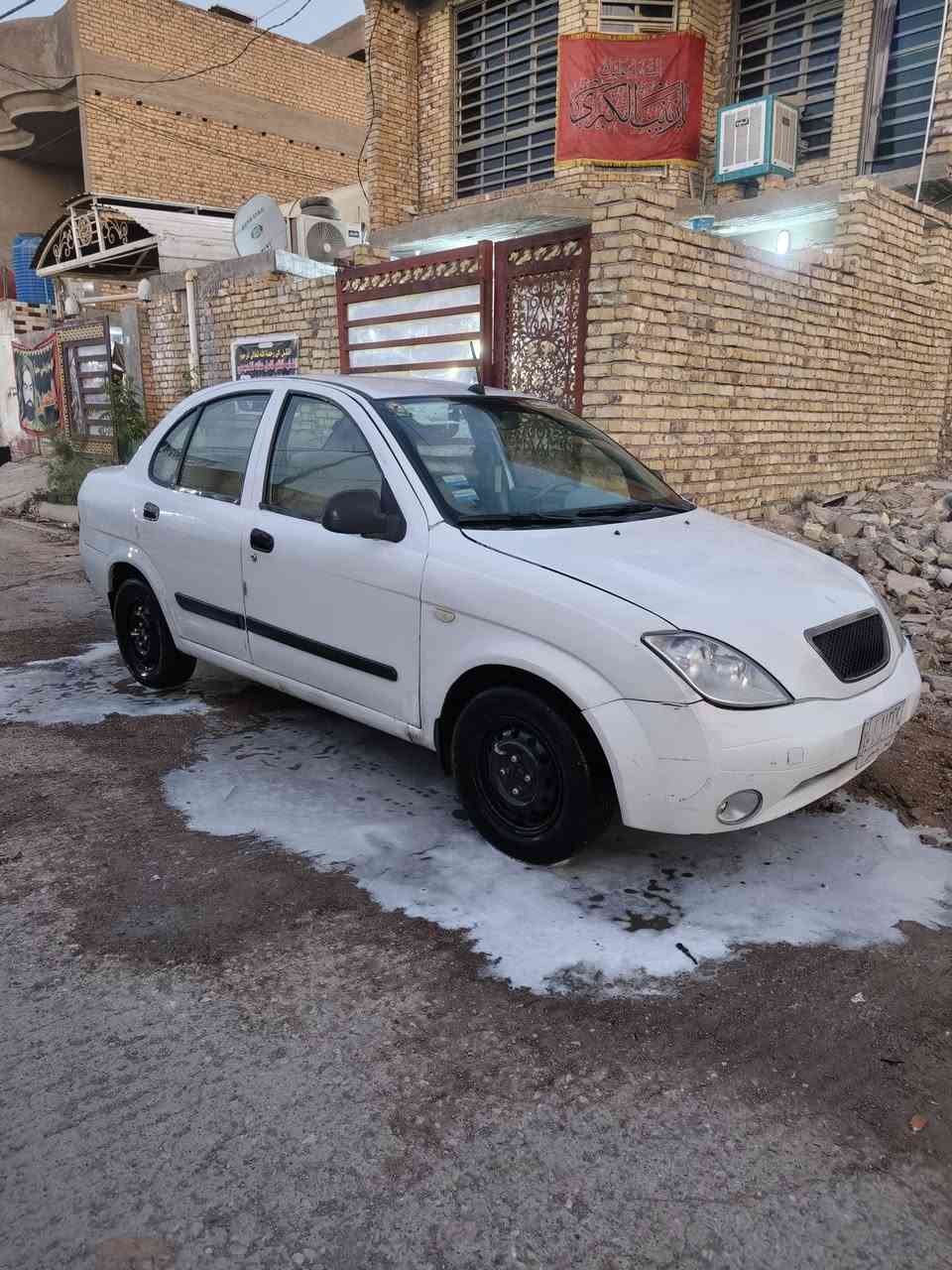 سلام عليكم سياره طيبه للبيع مديا ١٣سياره بيها بس جملغ لمامي مبدل ودوس معمره فقط سياره مستعجل علا بيعتها مناسبه حيل  سعره 28 وبيها مجل لشرايه ‏‪***********‬‏       ‏‪***********‬‏
