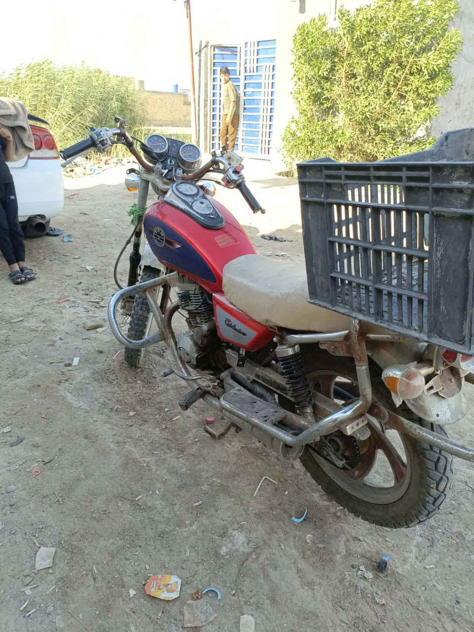 سلام عليكم تايموته موديل 13الدراجه نضيف جاهز من  ضفيره من لايتات جاهز ما عوزه ربع اوراق  جديده(السعر400) وبيه مجال الرقم*********** 📞 مكاني رفاعي
