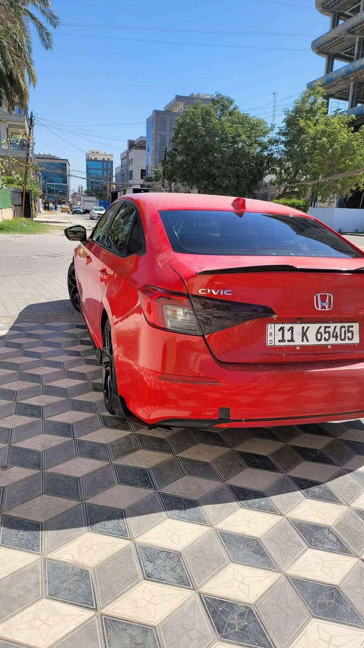 سلام عليكم هوندا سفك موديل 2023للبيع ضررها جاملغ خلفي وجنطه السعر١٤٥ ***********
