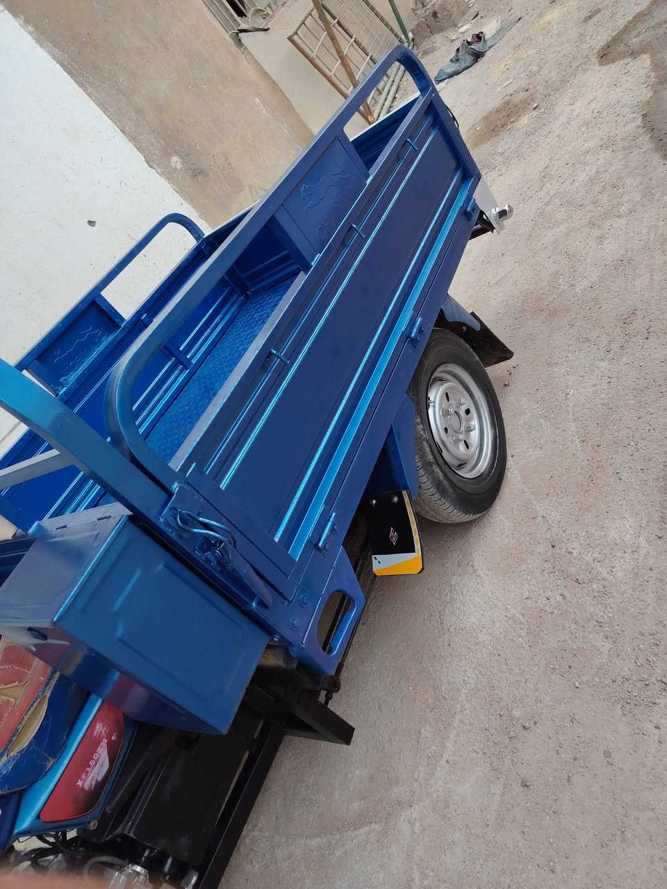 السلام عليكم ستوته صقر مديل ٢٠٢٢ رقم ابيض مكفوله كفاله عامه شاصي وركبه محرك تخم كهربائيات جدد تايرات جوبلس دراجه نضيفه الله شاهد نكره سلف ربع معايزه مكانه دوانيه وهذا رقمي ***********خاص مامتواجد
