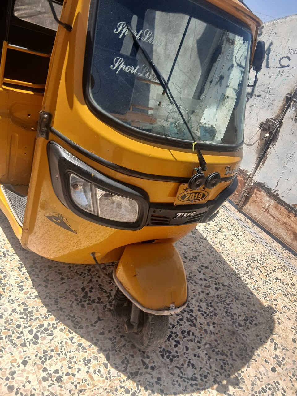 تي فيس موديل 19. واراق.  كشره كفاله عامه. المكينه ناعمه. سعره. 3300. وبيه مجال. مكاني عماره.     حي شرطه.   ***********.      ملاحضه.   اوراق.   تكتك
