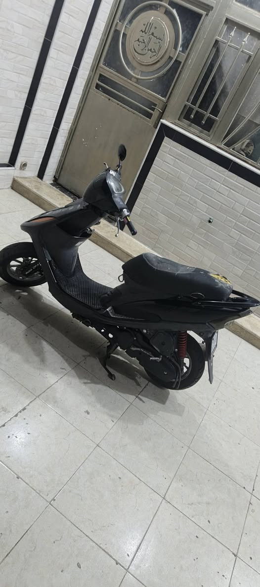 دراجه ماكس عدله بوشه 49 بلاد الدراجه سلف كهربايات كله تشغل  السعر 650 وبيه مجال حك الجيه مكاني كوت الخاجيه مقابيل مستشفى الزهراء الرقم ***********
