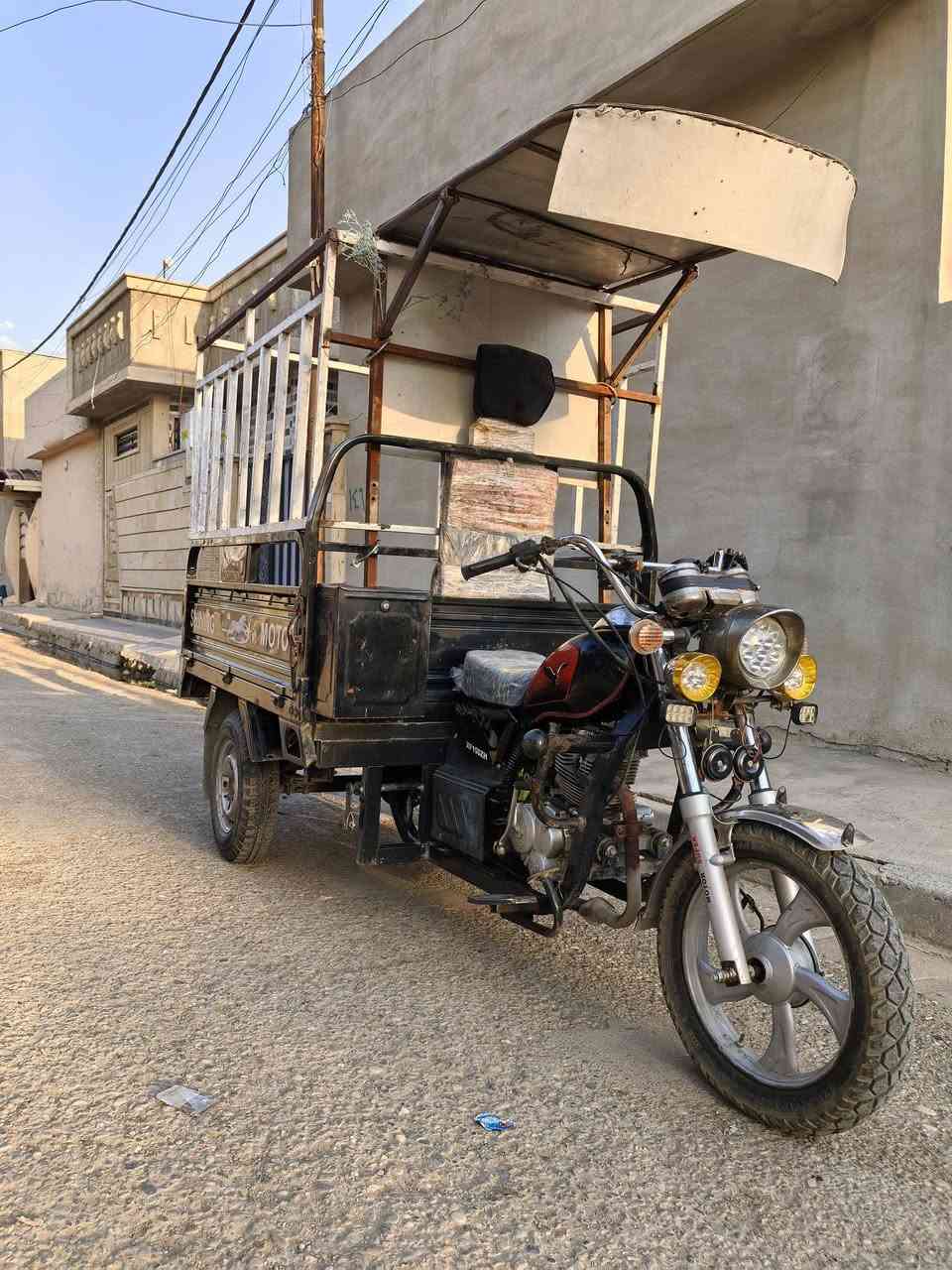 ستوته موديل 21 محرك 21 منفيس شاصي شرط وضح شركه محرك وايرمنيه كله شرط نكره سلف  ما يعوزها اي شي المكان الايسر حي الانتصار السعر 1.300 وبيها مجال قليل ***********
