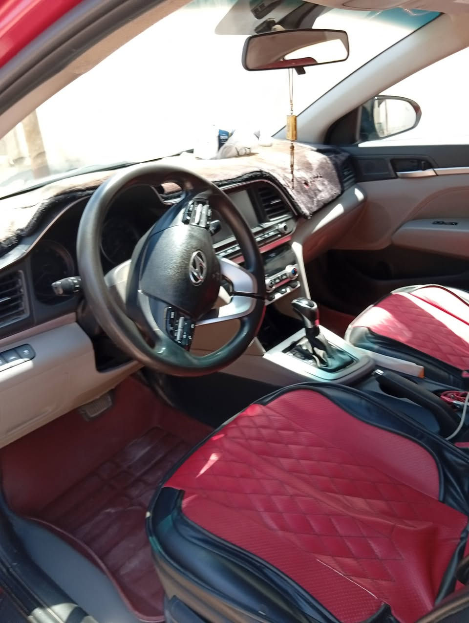 النترا 2020 أمريكي ماشيه 129جاهزه مال جناي السعر 125اتصال***********
