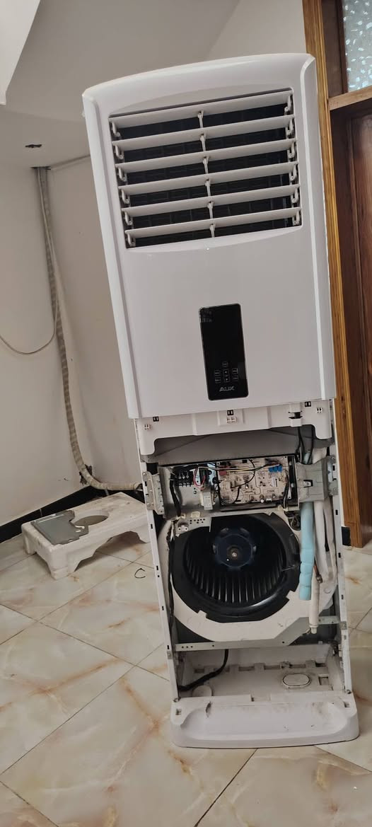🔧 ورشة الخال لصيانة وتنصيب أجهزة التبريد والتكييف 🔧
@إشارة 
نقدم لكم خدماتنا بخبرة وجودة عالية في:
✅ صيانة كافة أنواع السبالت
✅ تنصيب السبالت بجميع الأحجام
✅ غسل وتنظيف الوحدات الداخلية والخارجية
✅ شحن غاز ومعالجة ضعف التبريد
✅ تصليح الأعطال الكهربائية والميكانيكية
✅ فك ونقل وإعادة تنصيب أجهزة التكييف

⭐ تفصيل درجة أولى
⭐ دقة في العمل وإنجاز سريع
⭐ أسعار مناسبة وخدمة متميزة

للاستفسار والحجز:
📞 ***********

ورشة الخال لخدمات التبريد والتكييف
خدمتكم شرف لنا، وثقتكم مصدر نجاحنا.@
